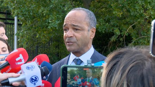 Avokati i Thaçit: Sistemi gjyqësor ndërkombëtar ka devijuar nga standardet profesionale