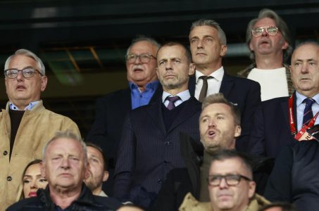 E kemi bërë nervoz edhe Ceferinin, presidenti i UEFA-s i pranishëm në stadiumin e Lubljanës