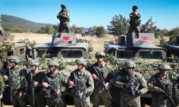 KFOR uron Ditën e Pavarësisë së Shqipërisë  Gëzuar ditën kombëtare të aleatëve tanë shqiptarë