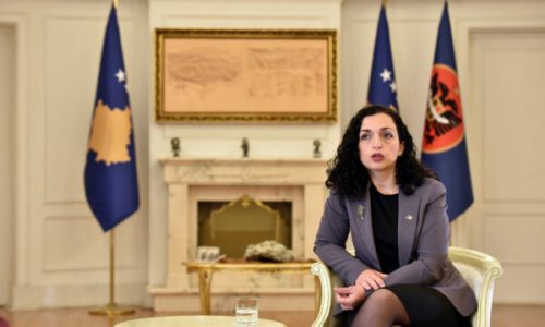 “Ardhja e diasporës për të votuar” – VV falënderon publikisht Vjosa Osmanin për 28 dhjetorin