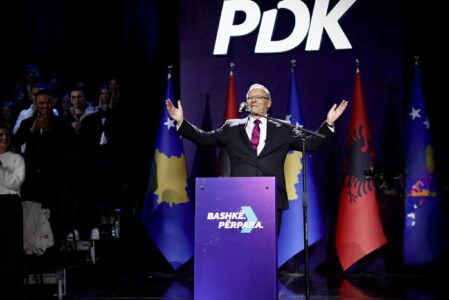 Bedri Hamza premton rritje të pagave e pensioneve: 50 për qind mbi atë aktuale