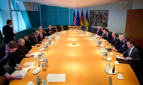 Bisedimet për armëpushim në Ukrainë vazhdojnë, SHBA-të thonë se është arritur përparim