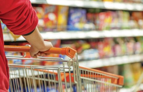 ​Çmimet shkojnë në “qiell”, këto produkte u shtrenjtuan së fundmi në Kosovë