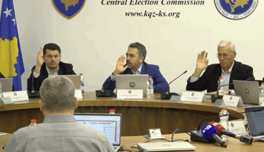 Mbledhja e KQZ: Miratohen këshillat e vendvotimeve