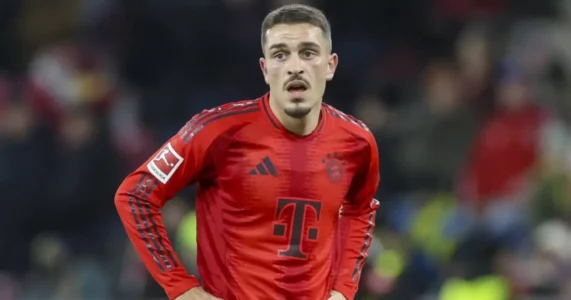 Arijon Ibrahimovic jep sinjal se ka zgjedhur të luaj për Kosovën