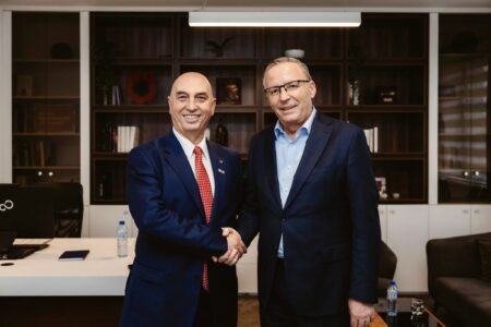 Bedri Hamza prezanton Besim Hasanin si kandidat për deputet: Kosova ka nevojë për profesionistë që sjellin rezultate