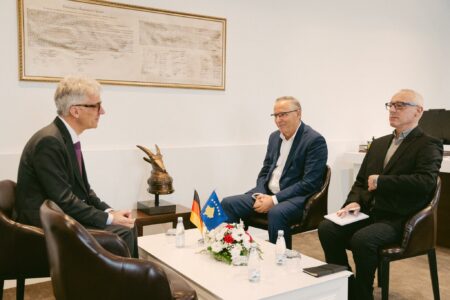 Hamza takon ambasadorin gjerman: I gatshëm të formojë institucionet pas zgjedhjeve