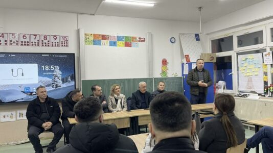 Rama: Me aktivistët e nëndegëve Kalaja dhe Begaj në Vushtrri, u mobilizuam për ta përkrahur programin e Bedri Hamzës