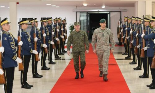 Komandanti i FSK’së pret në takim Shefin e Mbrojtjes së Lituanisë – Flasin për situatën e sigurisë në rajon