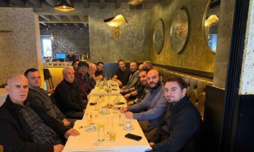 Rrahman Rama takohet me profesorë të UP`së: U diskutua përmirësimi i kushteve dhe bashkëpunimi ndërmjet universiteteve shqiptare në rajon