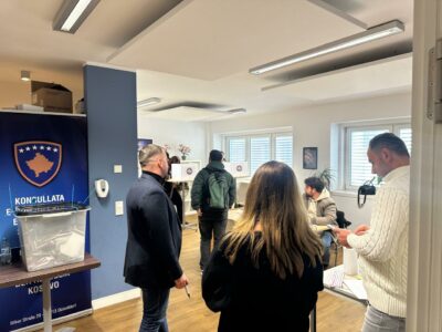 KQZ me detaje të reja rreth votimit në Ambasada e Konsullata, tregojnë se kur mbyllen qendrat e votimit