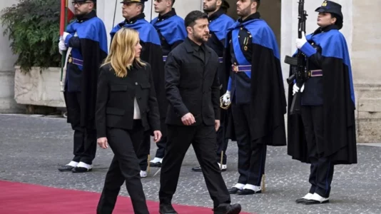 Corriere dela serra: Takim dramatik midis Melonit dhe Zelenskyt, kryeministrja italiane përmend “lëshime të dhimbshme”