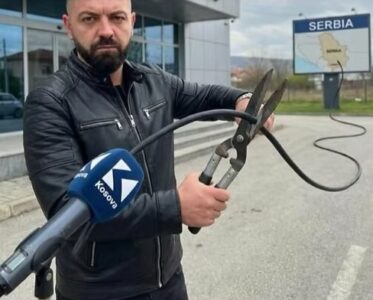 “Nuk do të përsëritet asnjë veprim më”, bëhet pishman para Gjykatës militanti i Kurtit që kërcënoi Klan Kosovën