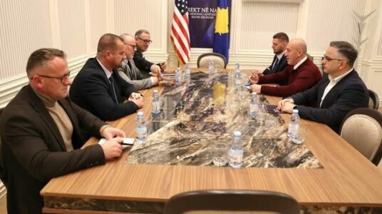 Haradinaj: S’ka institucione efikase pa administratë të motivuar