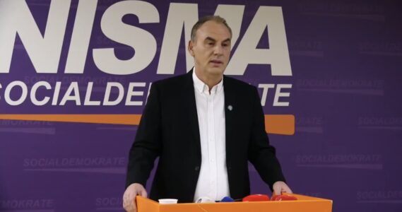 Limaj prezanton listën e kandidatëve për deputetë