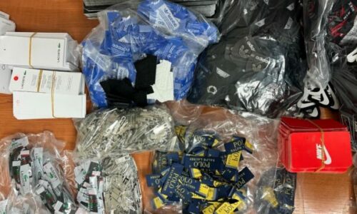 Dogana e Kosovës ndalon kontrabandën e etiketave të markave të njohura në Han të Elezit