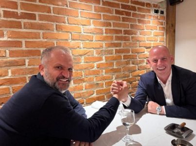 Takohen Ramiz Lladrovci dhe Shpend Ahmeti – çfarë po paralajmëron kjo fotografi e tyre?