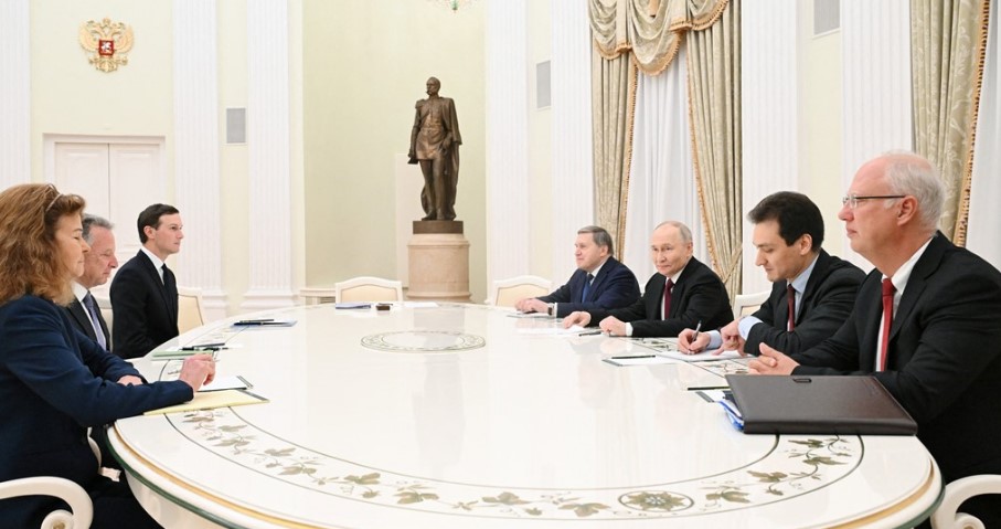 Kremlin  Putin po takohet me negociatorët nga SHBA ja