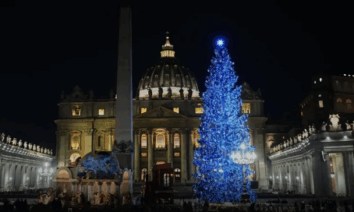 Si festohen Krishtlindjet në Vatikan?