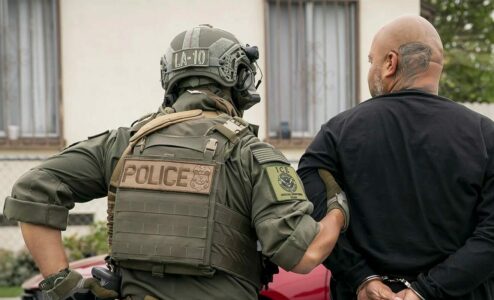 “Më të këqijtë e më të këqijve”: Kush janë dy kosovarët e arrestuar në ShBA nga Administrata Trump