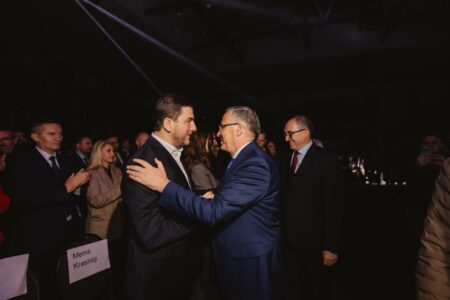 Krasniqi pas hapjes së fushatës: E nisëm në Prizren, për të vazhduar në mbarë Kosovën