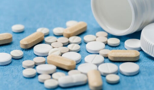 Pse kur marrim antibiotikë duhet të hamë kos