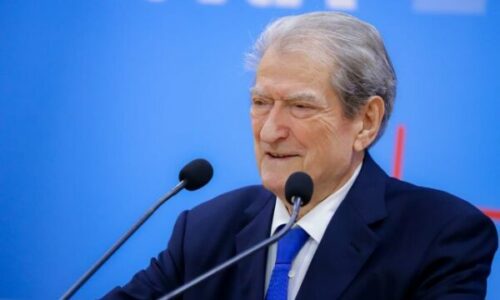 A do t’u rikthehen protestave në janar? Berisha tregon skenarin e opozitës