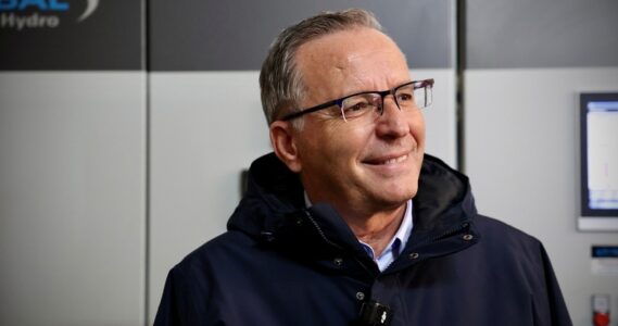 Bedri Hamza: Do ta heq TVSH-në për energjinë, fatura më të ulëta për familjet (Video)