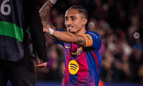 Raphinha vendimtar, Barcelona fiton 2-0 ndaj Osasunës dhe forcon kreun e La Liga