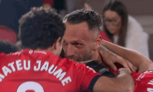 Shënoi supergol, La Liga me dedikim special për Muriqin