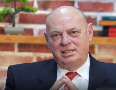 Agim Çeku: Ramush Haradinaj ja vendosi kapuçin Ushtrisë së Kosovës