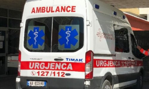 Dyshohet se konsumoi fotoksinë, vdes në spital 15-vjeçari në Shqipëri