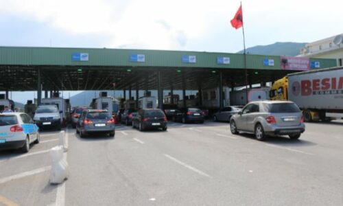 Arrestohet një shtetas i Shqipërisë në Vërmicë, i futi 500 lekë ryshfet në dokumente