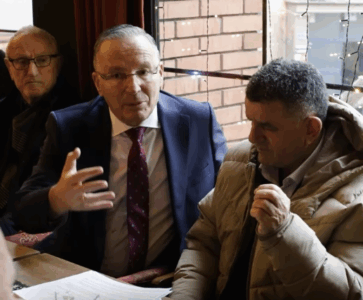 Hamza takon pensionistët: Rritje 50% e pensioneve dhe ndihmave sociale, me minimum 250€ në muaj për çdo përfitues