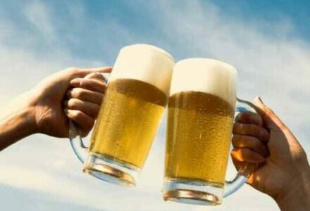 Zvicër: Mbi 8 milionë orë mungesa në punë janë për shkak të alkoolit