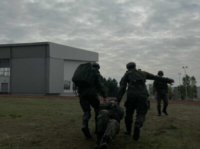 FSK-ja përgatit ushtarët me njohuri mjekësore