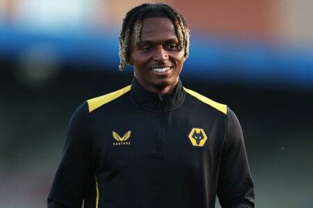 Tragjedi në Angli: Futbollisti vdes gjatë kthimit nga ndeshja