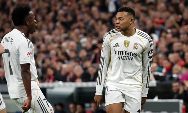 Spanjollët tallen me Topin e Artë për shkak të Mbappes