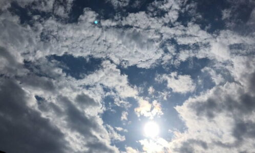 Moti sot me diell dhe vranësira të pjesshme, maksimalja arrin deri në 13°C