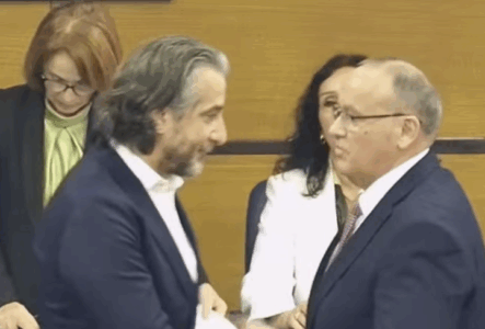 Fehmi Kupina zgjedhet Kryesues i Kuvendit në Prishtinë, Rama ia bën përhajër