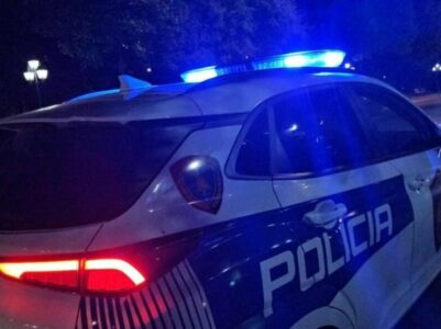 Vdes foshnja e cila u braktis në ballkon, arrestohet në Tiranë 20-vjeçarja indoneziane