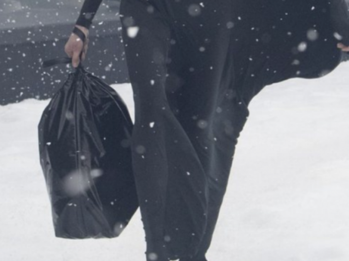 Kjo është  çanta  e mbeturinave  e cila kushton $1 790