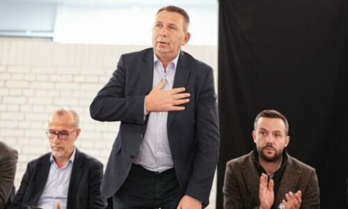 “Për PDK-në e Bedri Hamzën, Ilirida çohet gjithmonë në këmbë”, Rrahman Rama për takimin në lagjen e Mitrovicës