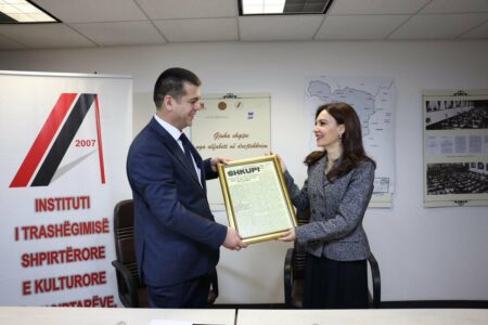 Spiropali nga Shkupi: Gjuha shqipe, të respektohet në ligj dhe në praktikë në Maqedoninë e Veriut