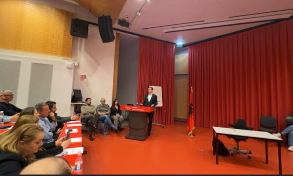  Mund ta dëmtojë imazhin e diplomacisë së Kosovës  Organizatat e shoqërisë civile reagojnë pas pjesëmarrjes së ambasadores Luci në tubimin e VV