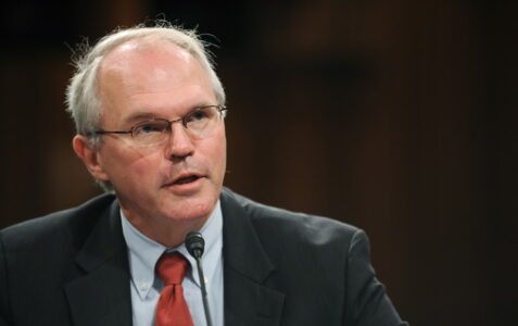 Hill: Nuk i kam kërkuar falje Serbisë për bombardimet e NATO-s, thjeshtë kam shprehur keqardhje për jetët e civilëve