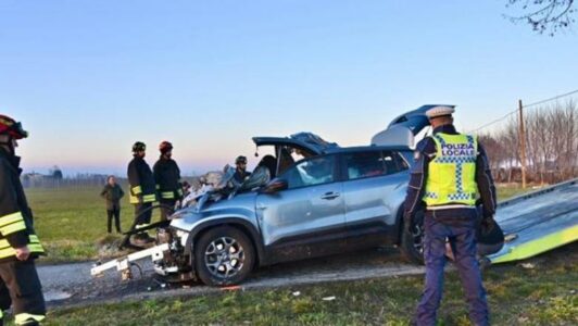 Tragjike në Itali: Makina përplaset me kamionin, vdesin dy të rinj shqiptarë