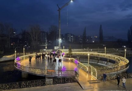 Gruaja bie nga ura e re e Ibrit, u dërgua në Emergjencë