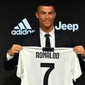 Cristiano Ronaldo e fiton gjyqin ndaj Juventusit: Klubi nuk do t’ia marrë portugezit 9,7 milionë euro