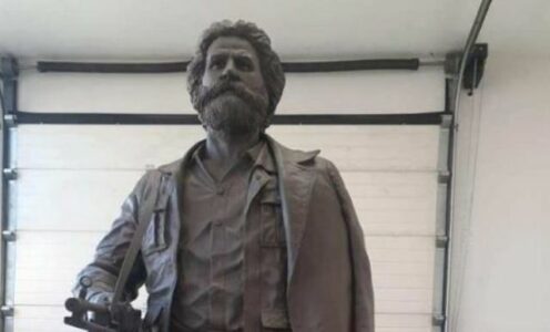 Komuna e Prishtinës hap konkurs për projektimin e Memorialit Përkujtimor “Adem Jashari”